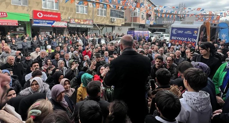 İstanbul Milletvekili Süleyman Soylu'nun katıldığı Çiftlik Mahallesi seçim bürosu açılışı