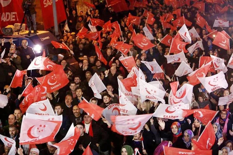 Saadet Partisi Beykoz mitingi dikkat çekti 3 sp beykoz miting 12 ChSWoJlfws