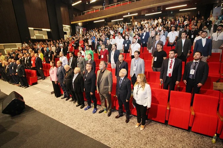 Marmara Üniversitesi Spor Bilimleri Fakültesi uzun yıllar sonra düzenlenen Uluslararası