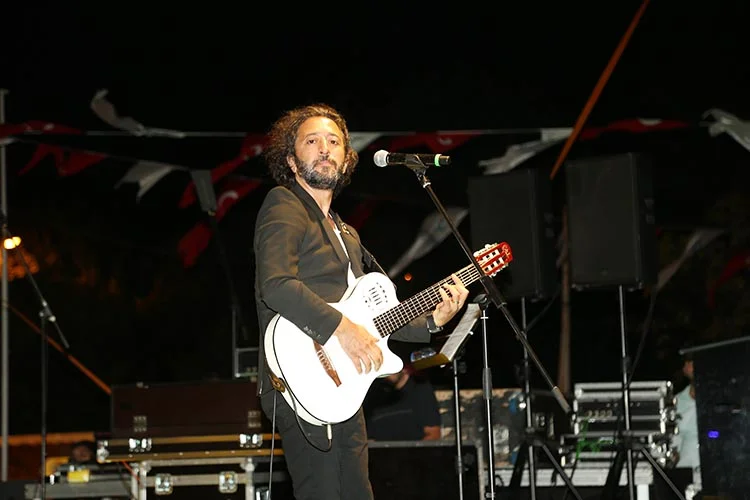 sunnet beyk 7i6L9ACC5k