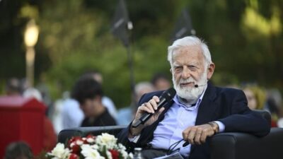 Prof. Dr. Saadettin Ökten’in katılımıyla T3 Vakfı söyleşişi Beykoz Cam