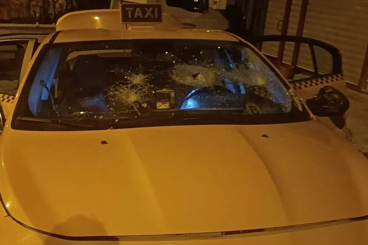 Beykoz Emniyet Müdürlüğü ekiplerince yapılan çalışmalar sonucu Çubuklu'da ticari taksi