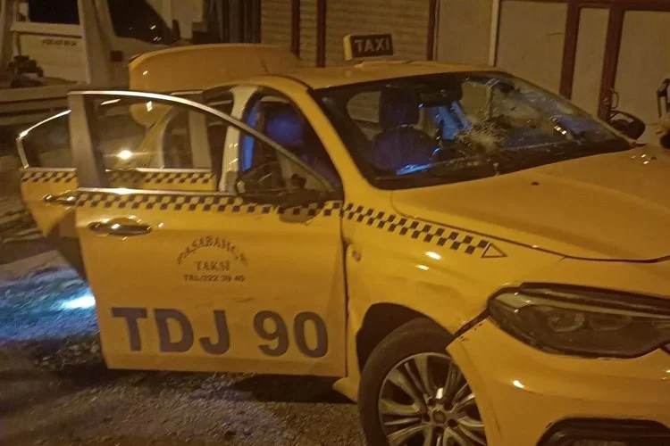 Beykoz'da taksi hırsızı özel harekat desteğiyle yakalandı 2 taksdb3 YScSWlHTTL