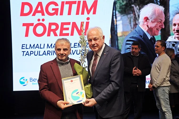 Beykoz Elmalı Mahallesinde 195 kişiye tapu verildi 3 tapu beykoz 4 89fuFBPfED