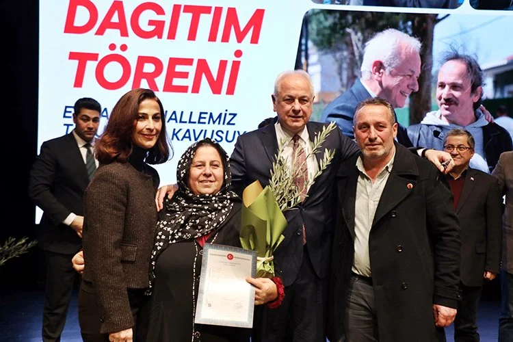 Beykoz Elmalı Mahallesinde 195 kişiye tapu verildi 4 tapu beykoz 5 Z9pYrEWzFl