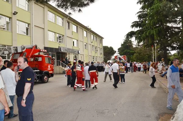 Hastanede tatbikat gerçeğini aratmadı… 2 tatbik qPCb2wrAP7