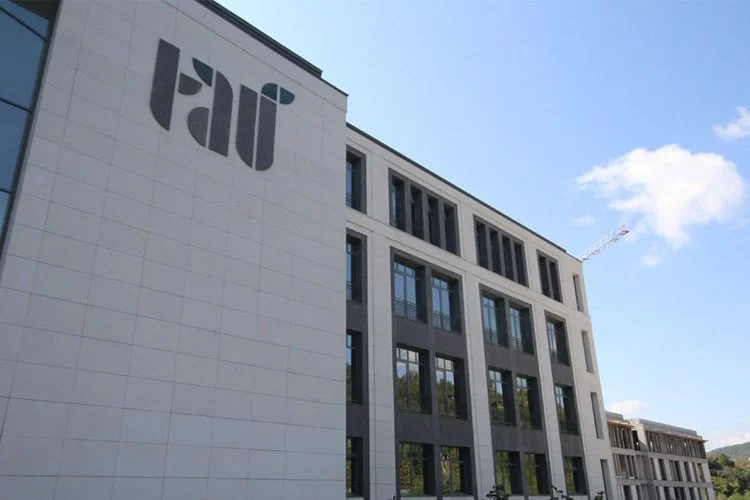 Beykoz'daki Türk-Alman Üniversitesi yaklaşık 12 bin lira maaşlı çalışacak memur