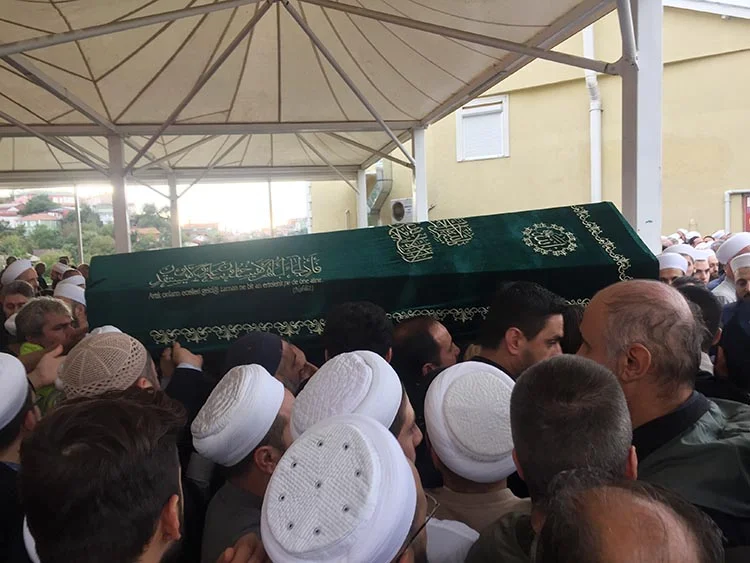 Vefatıyla sevenlerini üzen, Beykoz Milli Görüş Teşkilatı’nın tanınan simalarından Tayyar