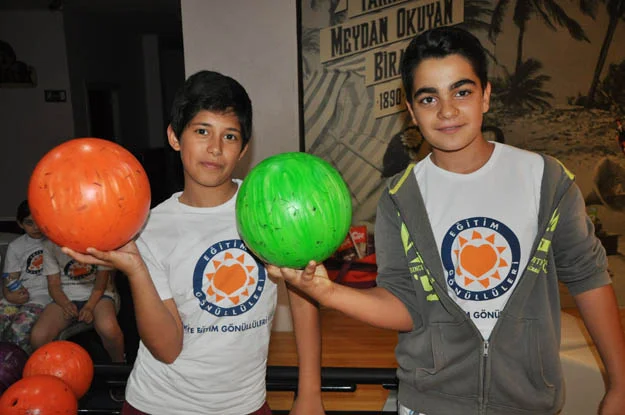 Beykozlu çocuklar 'Bovling' oynadı 2 tegv db bowling 14 pHRZtly13c