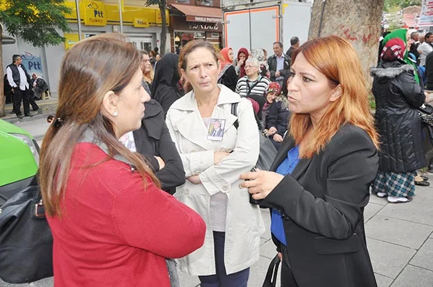 Beykoz Belediyesi 2. Dönem Meclis Üyeleri'nden Tekin Işık, gözyaşlarıyla uğurlandı.
