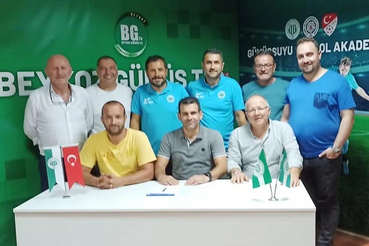 İstanbul 1.Amatör Ligde Beykoz'u temsil edecek olan Gümüşsuyuspor yeni sezonda