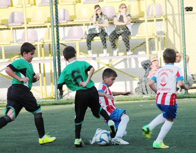 Fenerbahçe'nin eski Milli futbolcusu Hüseyin Yazıcı (Telli Hüseyin) adına gerçekleşen