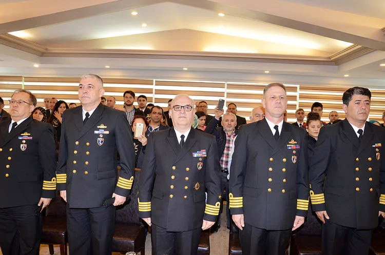 Engelliler Haftası nedeniyle İstanbul Boğaz Komutanlığı'nda temsili askerlik eğitimi yemin