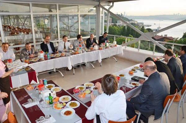 Dr. Yavuz Baştuğ, deprem tadilatı tamamlanan Beykoz Devlet Hastanesi’ne sağlamış