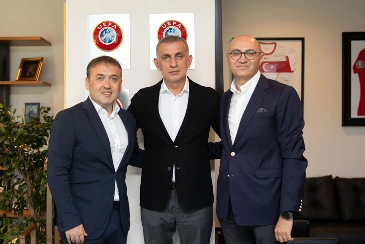 Beykoz Kaymakamı Sözer ve Başsavcısı Duman, TFF Başkanlığına seçilen İbrahim