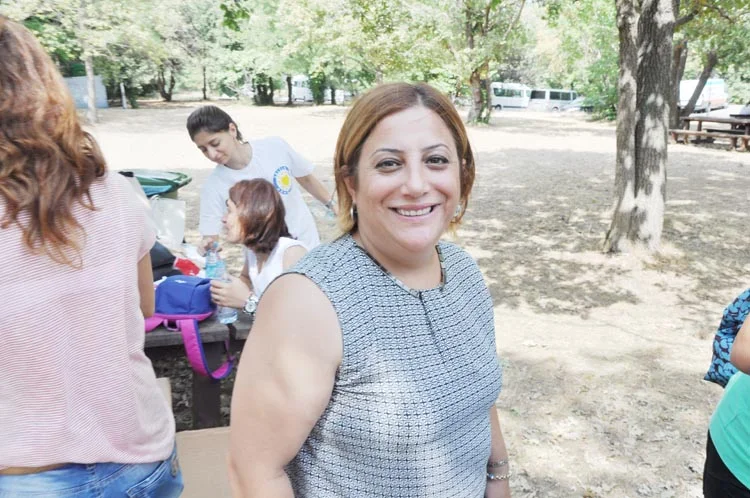 TEGV İpek Kıraç Öğrenim Birimi'nin Yaz Etkinlikleri Kapanış Şenliği'ni yalnızca