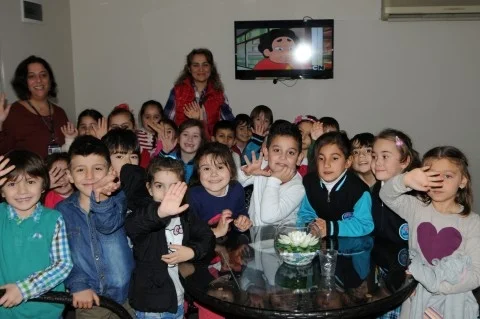 TEGV İpek Kıraç Eğitim Birimi ile Zeugma Lions Kulübü üyeleri,