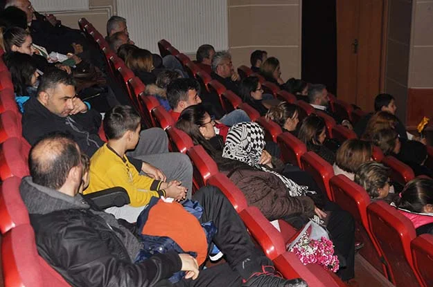 tiyatro hisar 4 gOCimVjbcQ