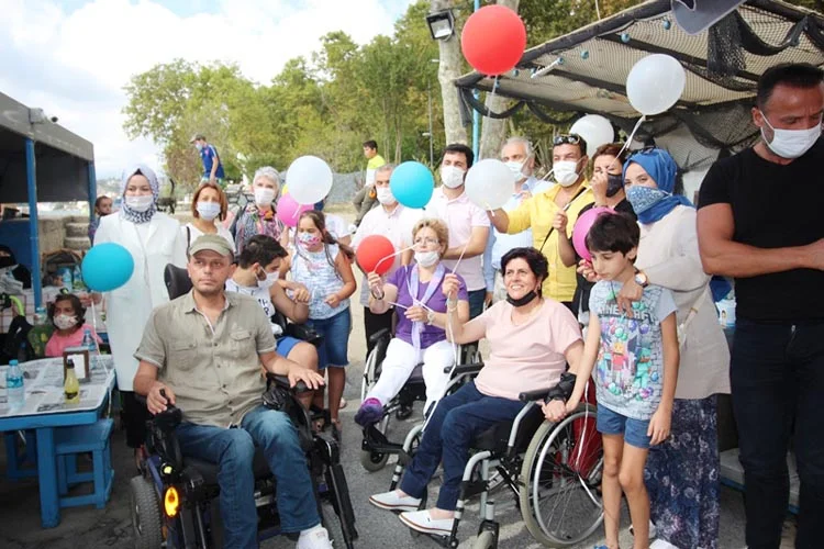 TOFD Beykoz Şubesi tarafından ikincisi yapılan balık ekmek ziyafetinin onur