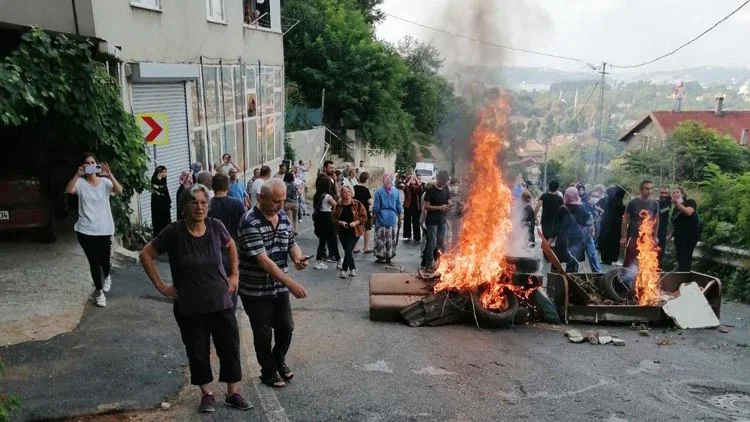 Beykoz’un ilk kentsel dönüşüm projesinin uygulandığı Tokatköy’de yine gerginlik yaşandı.