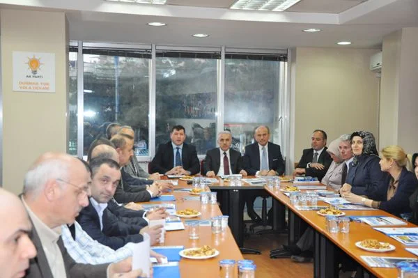 AK Parti İstanbul İl Başkanı Aziz Babuşçu ve İstanbul Büyükşehir