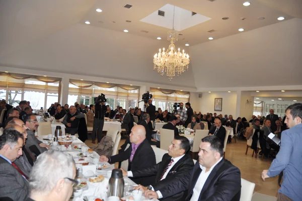 AK Parti İstanbul Büyükşehir Belediye Başkan Adayı Mimar Kadir Topbaş,