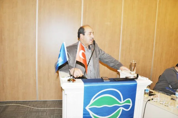 Beykoz Belediyesi ekipleri, muhtarlar ve dernek başkanlarının katıldığı toplantıda 2012