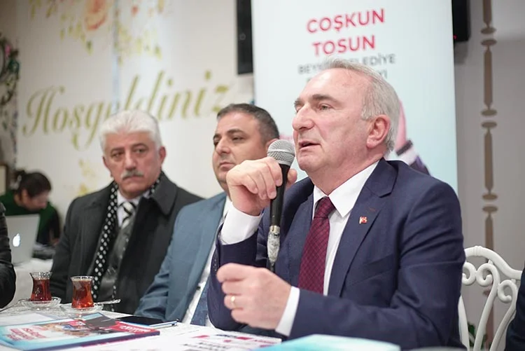 Beykoz amatör spor kulüp yöneticileri ile bir araya gelen CHP