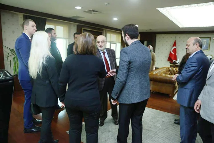 tosun pasa 8 8ygl7RymYY