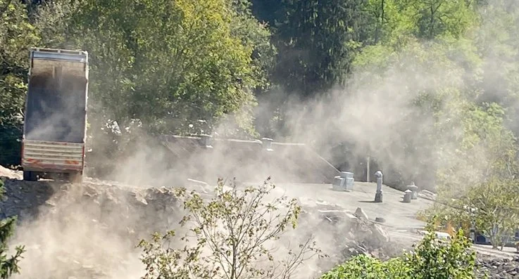 Beykoz Belediyesi’nin Dereseki Mahallesi yerleşim alanı içinde döküm yapması vatandaşları