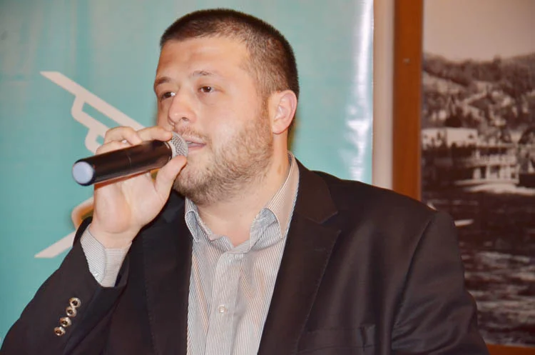 tugvagenelbaskanibeykozdanseslendi