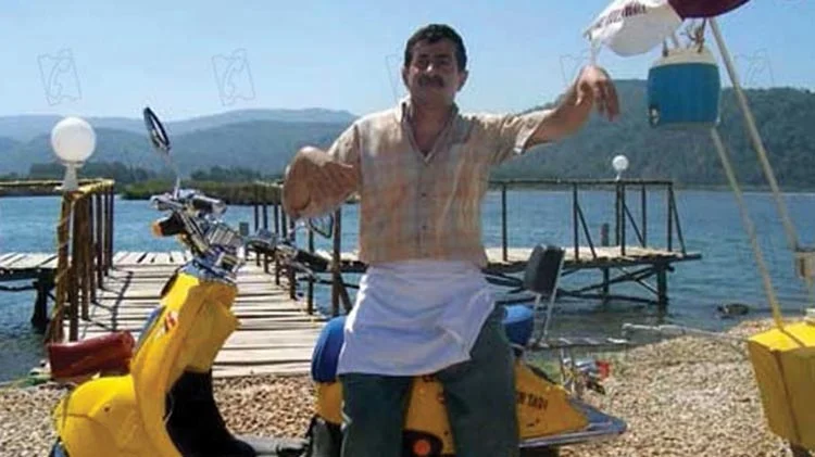 Ünlü oyuncu Turan Özdemir Beykoz’da hayatını kaybetti 3 tur gBYlcMktfN