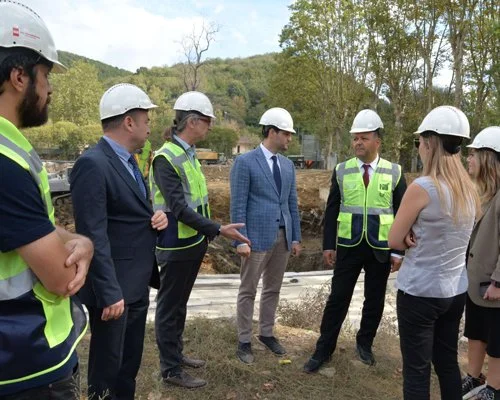 Beykoz'daki Türk- Alman Üniversitesi A Blok öğrenci yurdu binasında çalışmalar