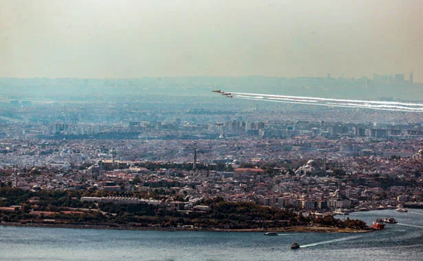 Türk Yıldızları, Beykoz semalarında parladı 8 turkyildizlaribeykozsemalarind 7T5I5MNzq1