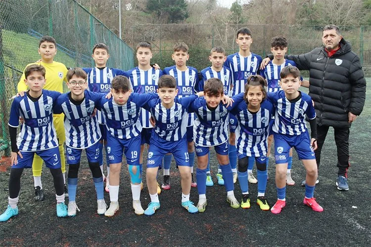 Yılmaz Yiğit Beykoz’da anısına düzenlenen turnuva ile anıldı 3 turnuva 5 DHjAWK46vM