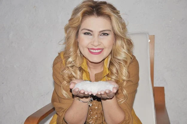 Ulusal kanallardan Bengü Türk Televizyonu, Tuz Odası'nı haberleştirmek üzere Beykoz'a