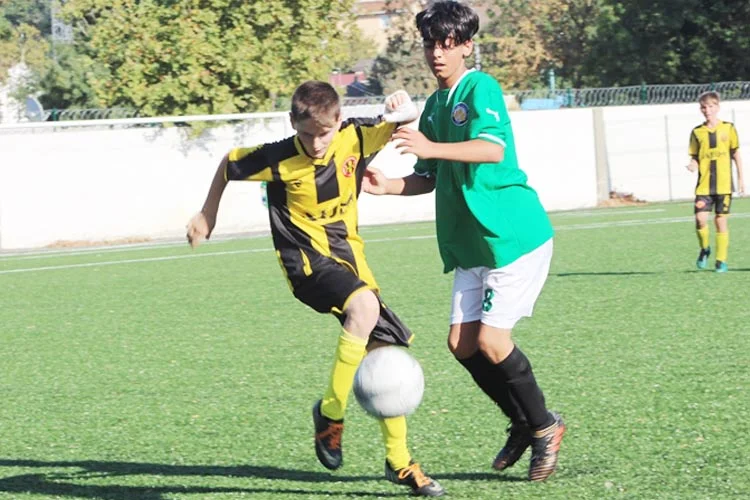 Yeni Beykoz Stadında Beykoz 1908 A.Ş. Takımlarından ilk resmi maç