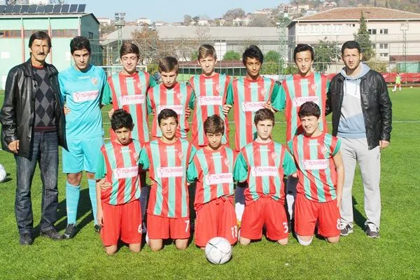 Beykoz'u İstanbul Amatör Futbol Liglerinde temsil eden iki kulübümüz olan