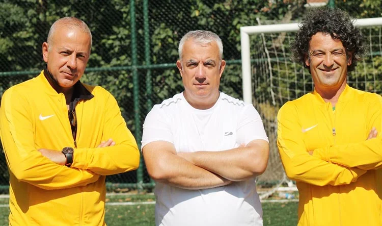 İstanbul Amatör Ligleri U19 / 1. Lig 20. Grubu'nun lideri