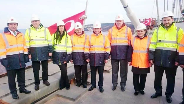 İstanbul'un üçüncü köprüsü olan Yavuz Sultan Selim Köprüsü'nün son tabliyesi