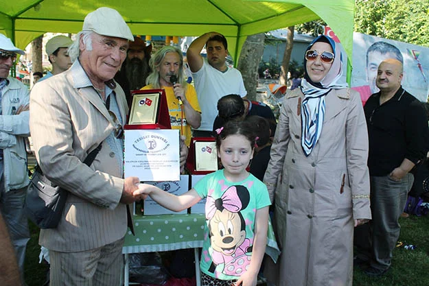 ucurtma secil o0DkkkX1hy