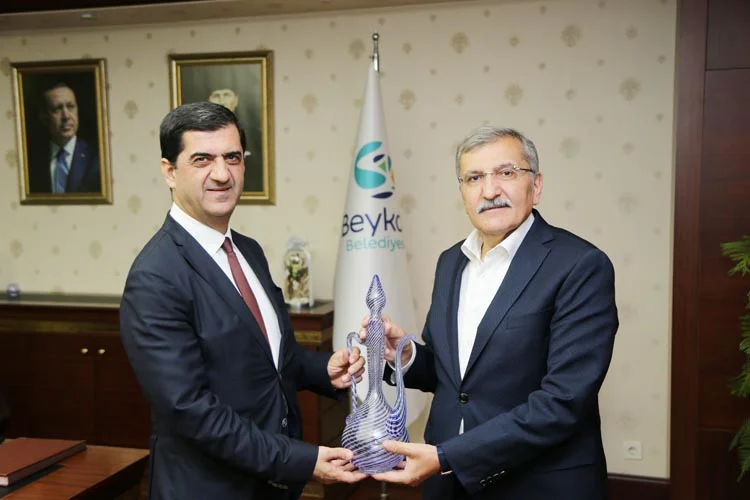 Beykoz Belediye Başkanı Murat Aydın, nezaket ziyareti için gelen Beykoz’daki