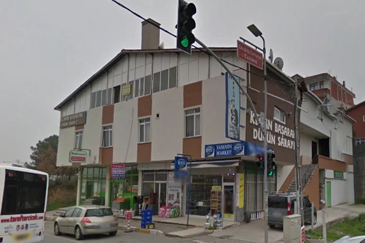 untitled 3 UiNh7gFSAr