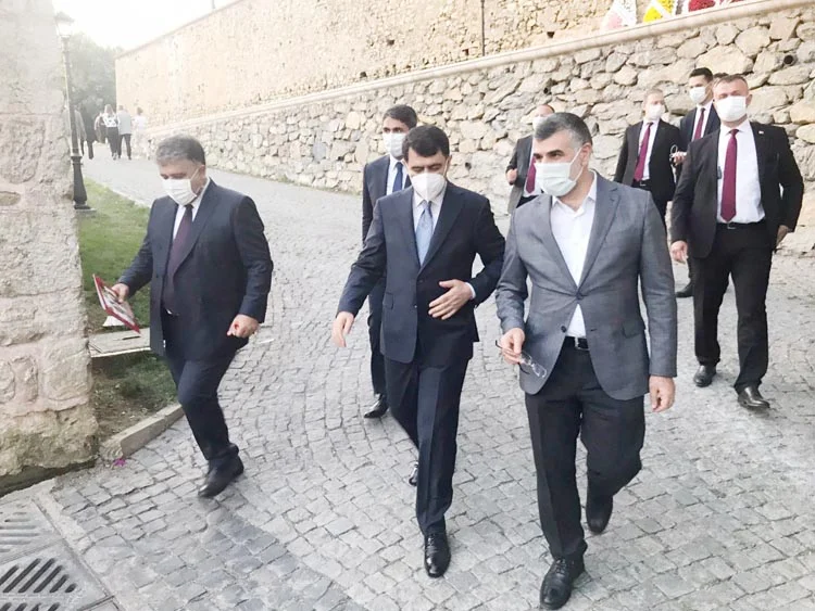 Ankara Valisi’nin kızı Beykoz’da evlendi 2 vali beykoz 3 3nbeWqAGvR