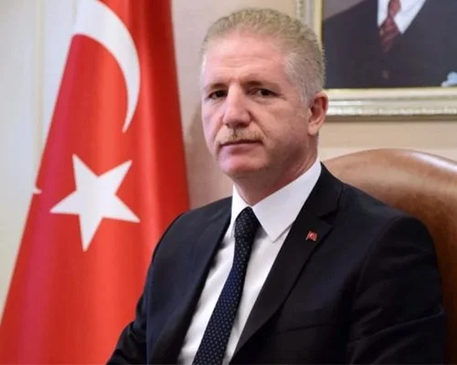 İstanbul Valisi Davut Gül, Beykoz Çavuşbaşı'ndaki okul arazisi tartışmaları üzerine