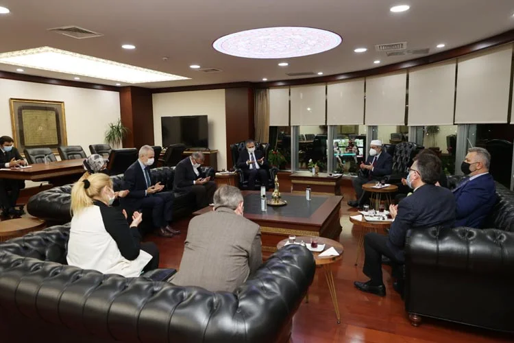 vali beyk 0O7ejOJEuN