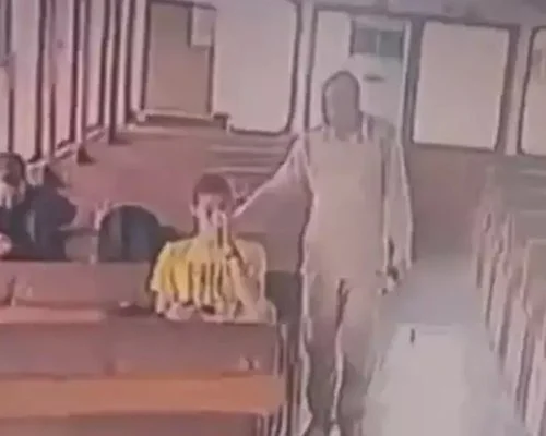 Beykoz’da bir kişi, M.E.A’nın saçlarını yaktı. Gözaltına alınan N.Ç, sevk