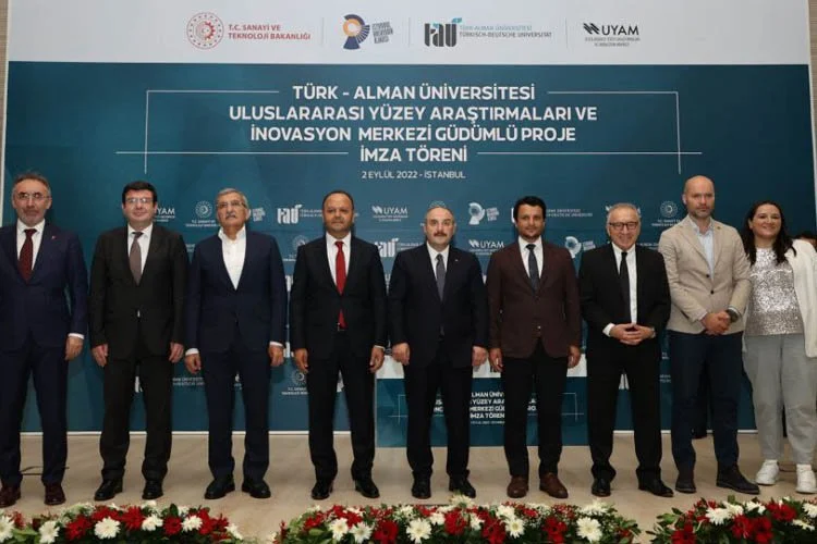 Sanayi ve Teknoloji Bakanı Mustafa Varank, Beykoz'da Uluslararası Yüzey Araştırmaları