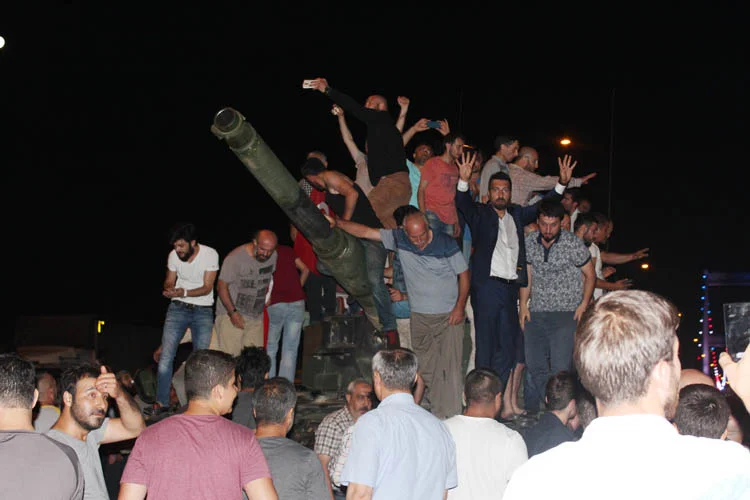 Darbe girişiminde yaralanan Kaşıtoğlu, 15 Temmuz akşamı yaşananları AA muhabirine