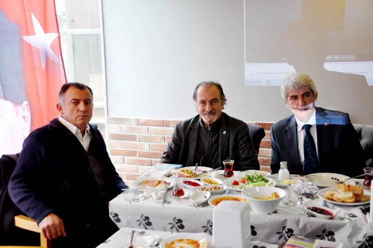 vatanpartisibeykozuyelerinekahvaltiverdi